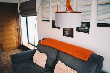 تختخواب و صبحانه Antrim House Guest Rooms & Suites