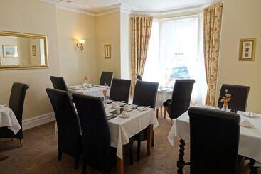 تختخواب و صبحانه Chilterns Guest House