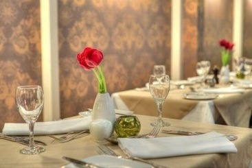 تختخواب و صبحانه The Carlton