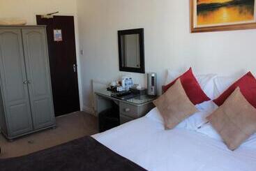 The P&m Paignton Residence - Paignton