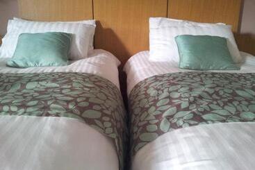 Deangate Motel