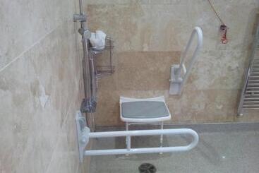 Deangate Motel