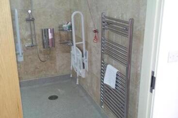 Deangate Motel