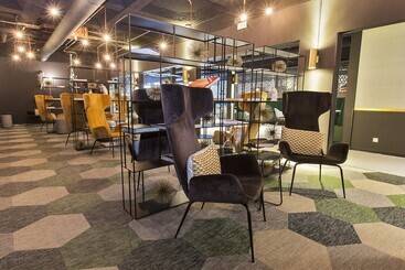 هتل Ibis Styles Amsterdam Airport