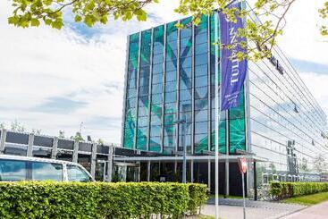 هتل Ibis Styles Amsterdam Airport