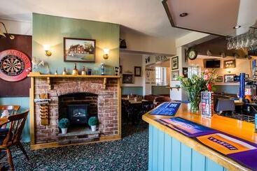 هتل The Beacon & Railway
