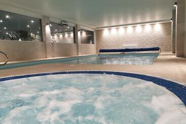 The Beeches Hotel & Leisure Club