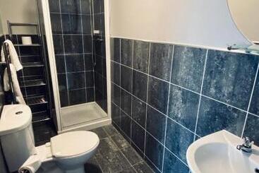 Jeffersons Hotel & Serviced Apartments