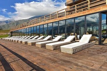 استراحتگاه Rooms Hotel Kazbegi