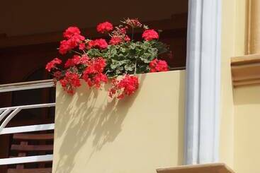 هاستل Hostal Gampala