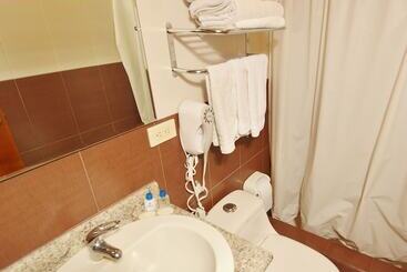 هاستل Hostal Gampala
