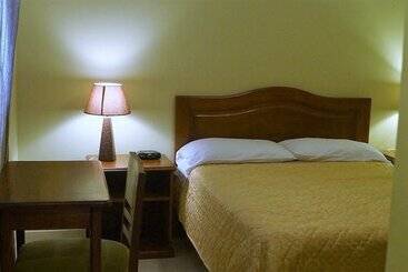 هاستل Hostal Gampala