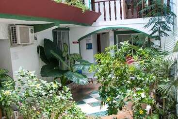 فندق صغير Hostal Sir Francis Drake