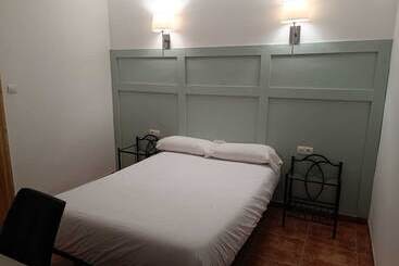 هاستل Rooms Los Montes