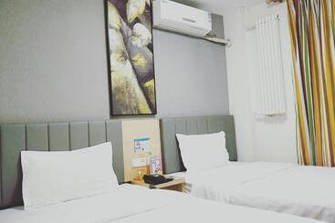 هتل 7Days Inn Beijing Bird's Nest Staduim
