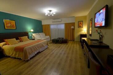 هتل Alto Verde Suite & Apart