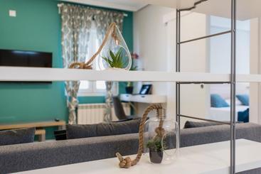 هتل Apartamentos River Santander