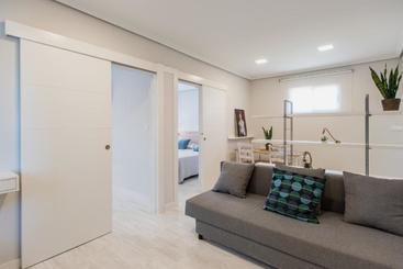 هتل Apartamentos River Santander