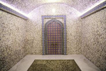 هتل Bokhtar Apart
