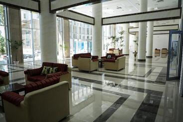 هتل Bokhtar Apart