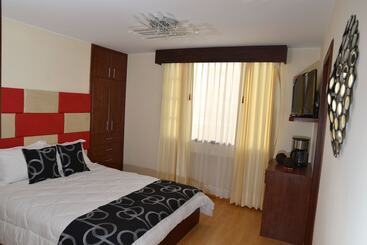 בית מלון כפרי Ficoa Real Suites
