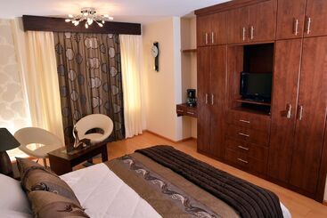 בית מלון כפרי Ficoa  Real Suites