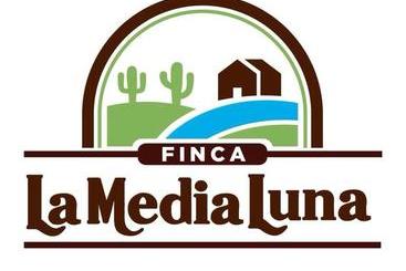 هتل Finca La Media Luna