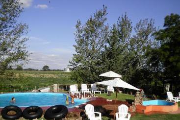 هتل Posada De Campo Mamúll Mapú