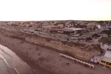 هتل Y Casino Del Rio   Las Grutas