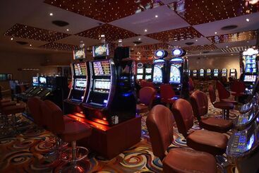 هتل Y Casino Del Rio   Las Grutas
