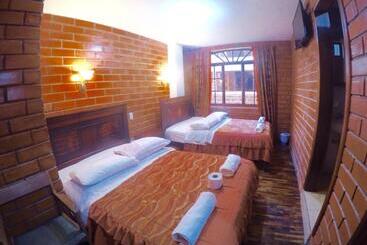 هاستل Hostal Nomada