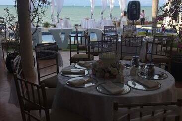 تختخواب و صبحانه Boutique Playa Canela Ecuador