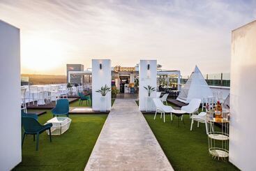 Bristol Sunset Beach   Holiday Apartments