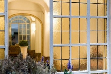 هتل Patios De Recoleta