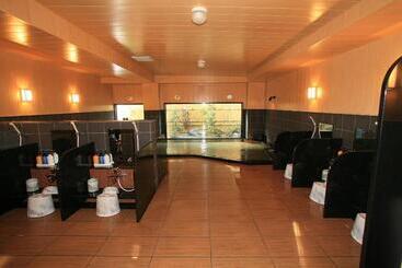 هتل Route Inn Natori Iwanuma Inter Sendai Airport