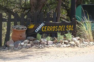 اقامتگاه Cabañas Cerros Del Sol