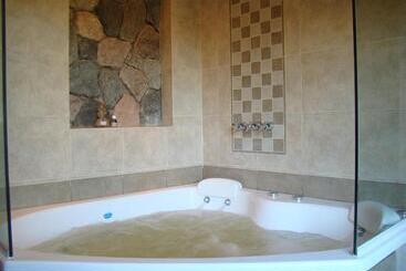اقامتگاه Cabañas Cerros Del Sol
