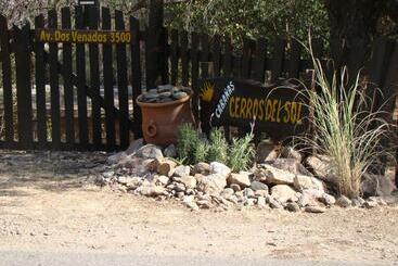 اقامتگاه Cabañas Cerros Del Sol