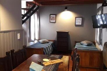 اقامتگاه Cabañas Cerros Del Sol
