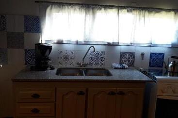 اقامتگاه Cabañas Cerros Del Sol