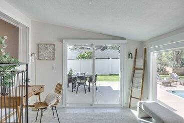 Lakeland Retreat W/ Private Pool & Yard Games!