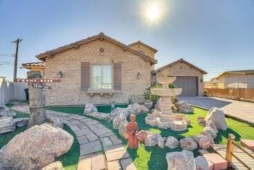 North Las Vegas Home W/ Pool ~ 9 Mi To The Strip!