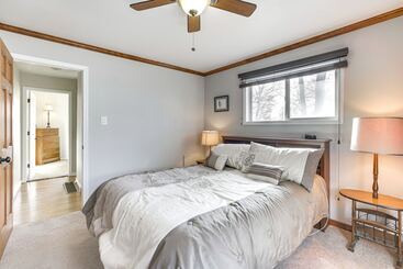 Single Story Gillette Home: Walk To Lake & Trails!
