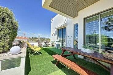 تختخواب و صبحانه Aparts & Suites Summer Cascade Alvor