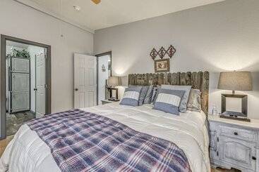 Ruidoso Cabin Retreat W/ Grill, Deck & Gazebo!