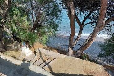 هتل Maeiz Skopelos