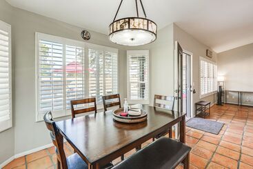 Lovely Gilbert Home W/ Heated Pool: 3 Mi To Dtwn!