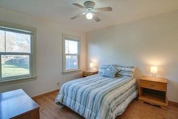 Peaceful Klamath Falls Home W/ Large Fenced Yard!