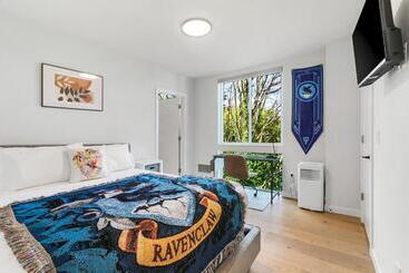 پانسیون Harry Potter Sweet Suites