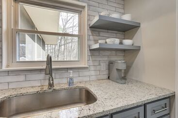 Pet Friendly Fultondale Home ~ 9 Mi To Birmingham!
